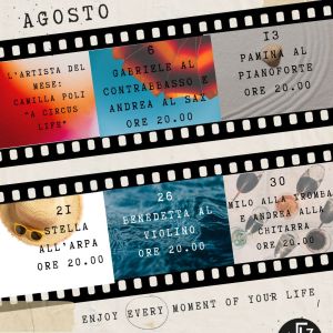 AGOSTO